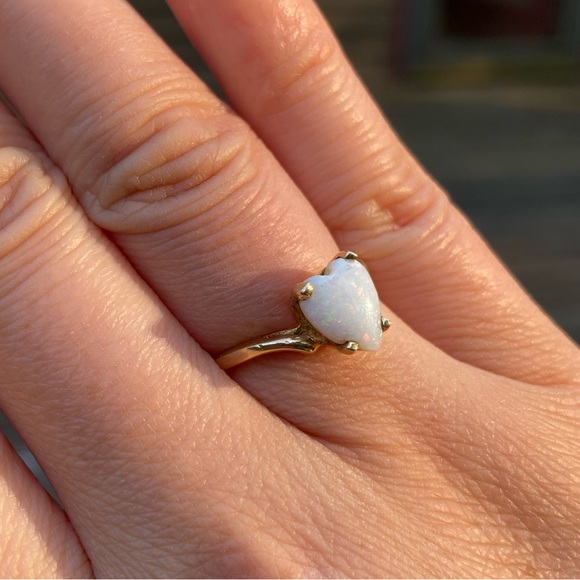 Vintage Baden & Foss Opal Heart 14k Solid Gold Ring Size 5.5 - Picture 10 of 16